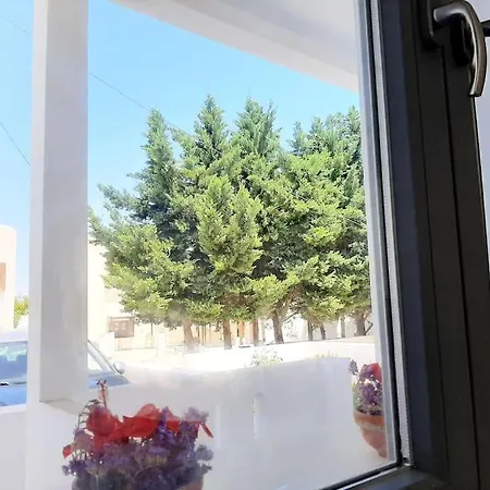 Cozy Town House * פארוס